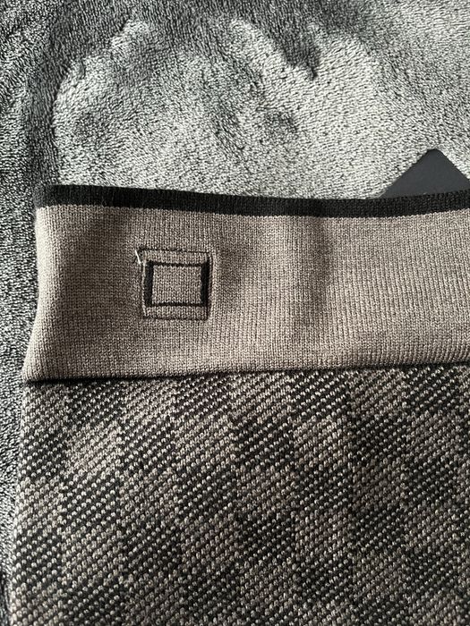 Caciula louis vuitton