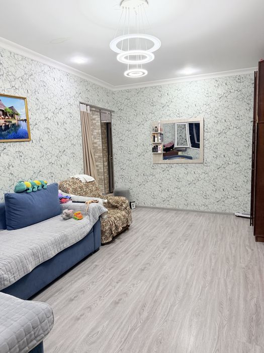 Продается квартира 2/3