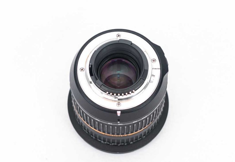 Tamron SP AF 10-24 mm f/3.5-4.5 Di II LD Aspherical (IF)