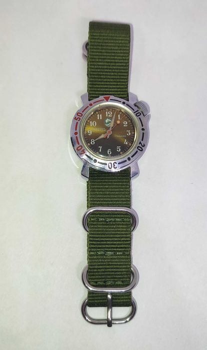 Винтидж Восток КОМАНДИРСКИ механичен водоустойчив часовник 17 камъка