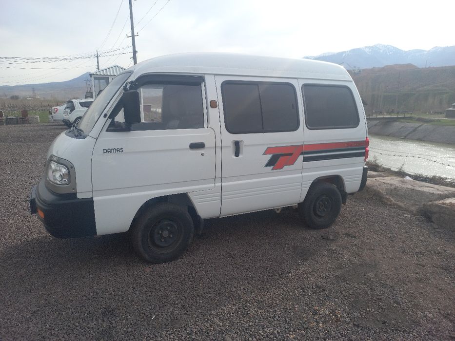 Дамас сотилади.Ангрен