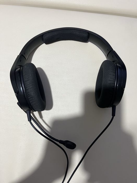 Монитор,Игровые наушники