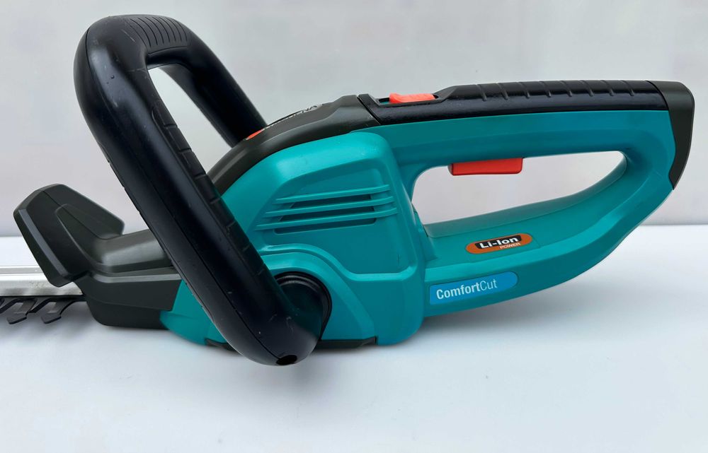 GARDENA ComfortCut - Акумулаторен храсторез