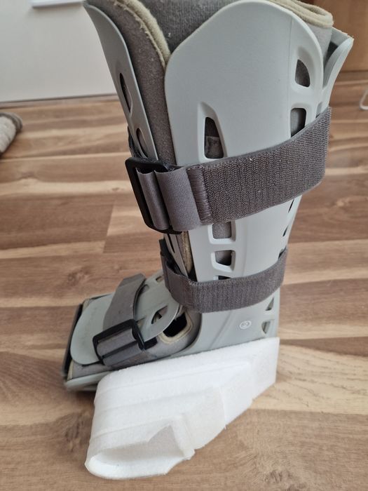 Orteza picior, cizmă de imobilizare Aircast, Mărimea M