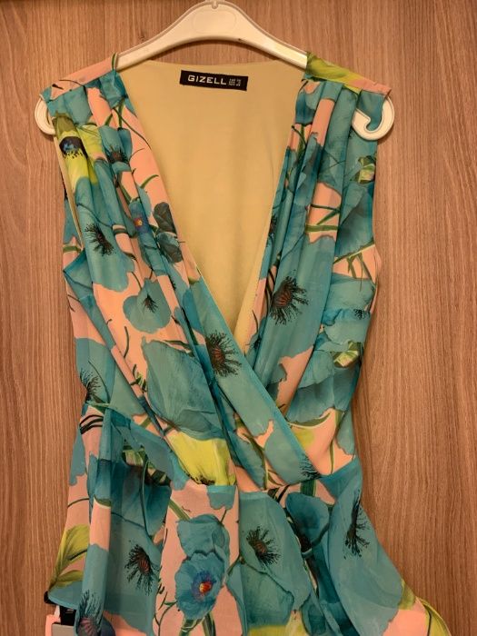 Costum de damă bluză + fustă