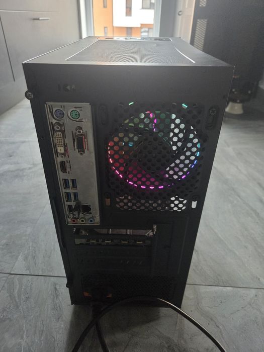 VANZARE PC Ryzen 2600/ RTX 2060 6GB