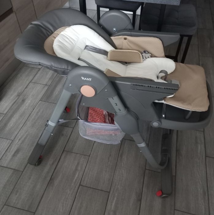 Стульчик для кормления, с рождения