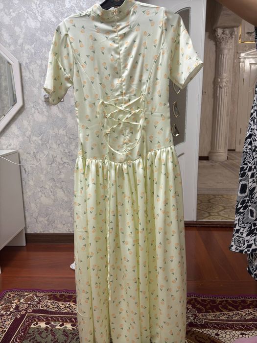 Көйлек сатылады .