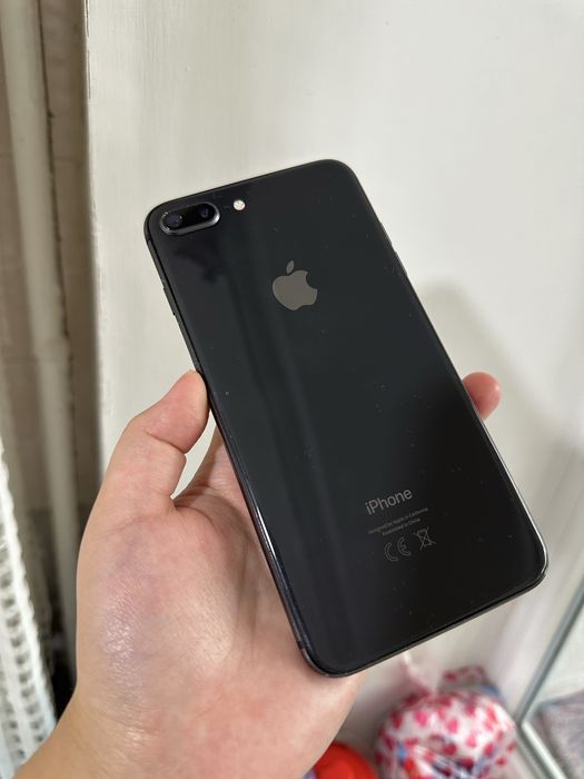 iPhone 8plus 64GB