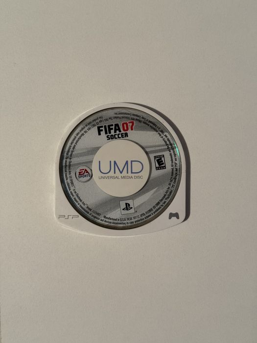3 jocuri PSP regiunea NTSC ( USA )