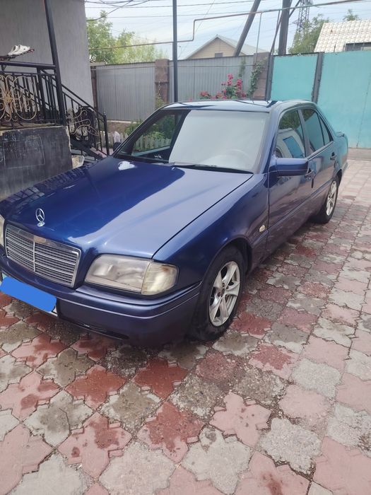 Продам Мерседес С 180