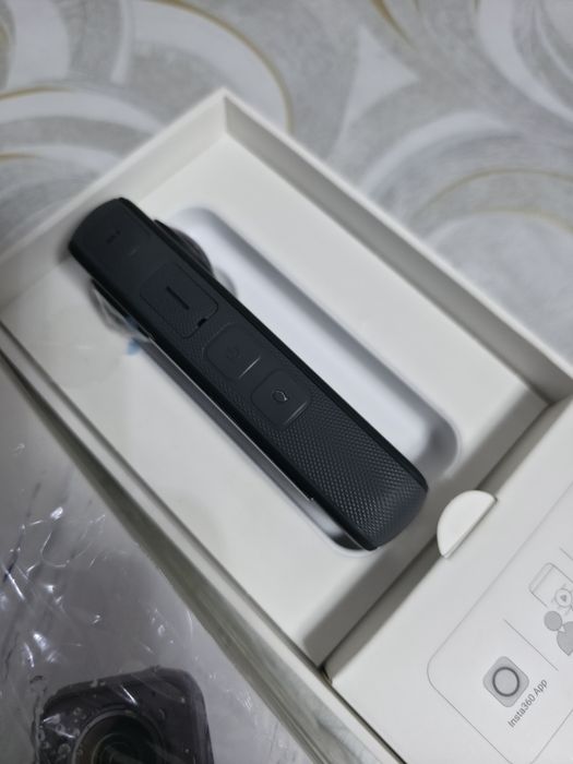 Экшен камера Insta360 x3,  как новая