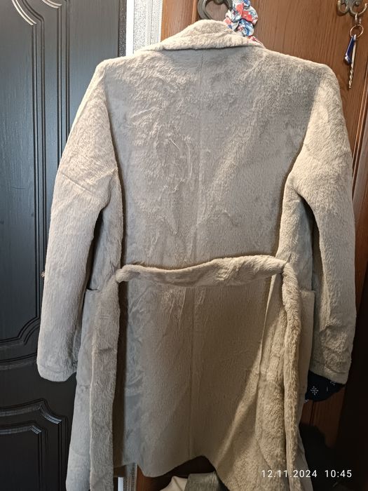 Шубка ЭКО натур.срочно