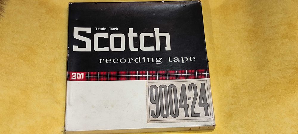 2 role metalice GOALE 26.5 cm pt magnetofon 200 ron ambele