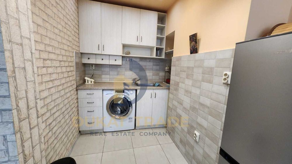 Дава се под наем Тристаен апартамент в Варна, Чайка - 80 кв.м за 663 € - Снимка #4