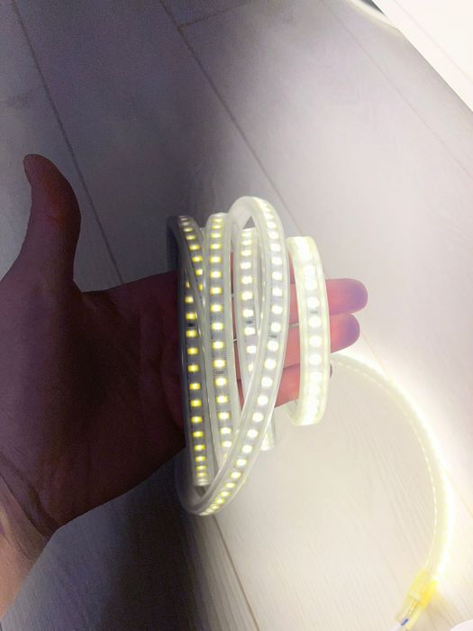 Banda Led waterproof 3 metrii pentru bucatarie etc