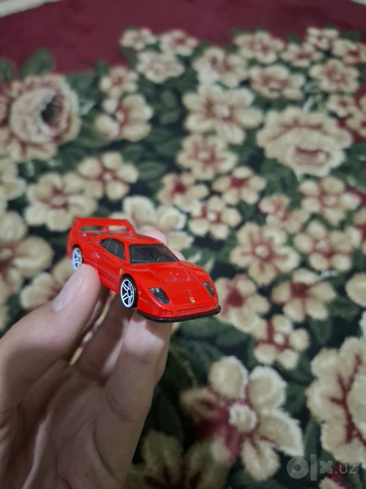 Hotwheels sotiladi F40