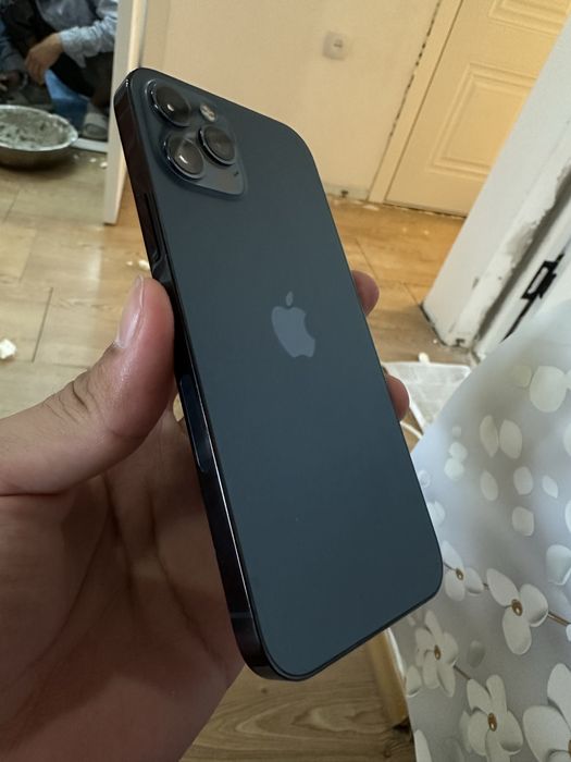 Iphone 12 pro, 256 gb емкость 100%