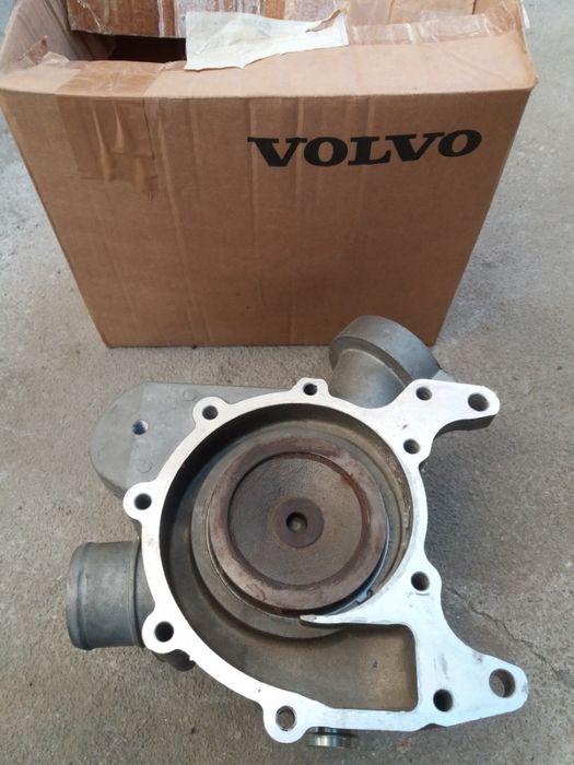 Pompa apa Volvo FL 20834409 Renault, Deutz