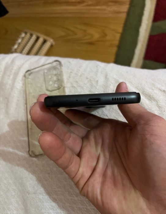 Samsung A33. 5G ( 128g)