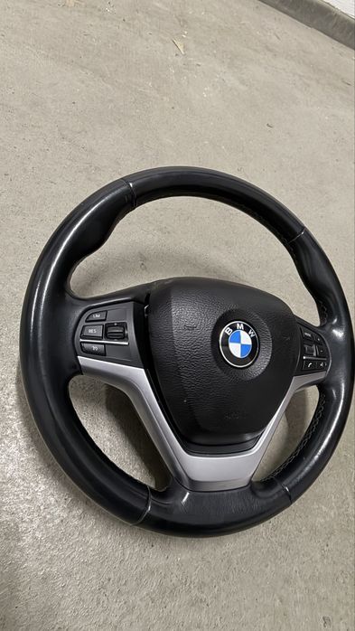 Volan bmw x5 f15 cu vibratii impecabil