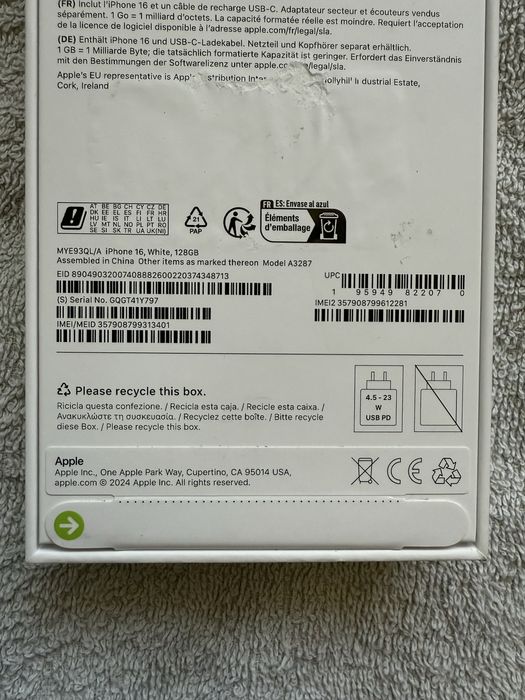 iphone 16 128 GB SIGILAT silver