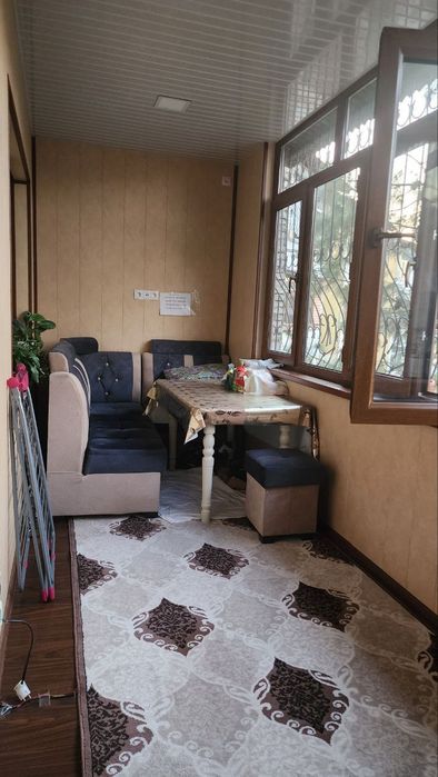 Уй сотилади 4/3/4  Медгородок