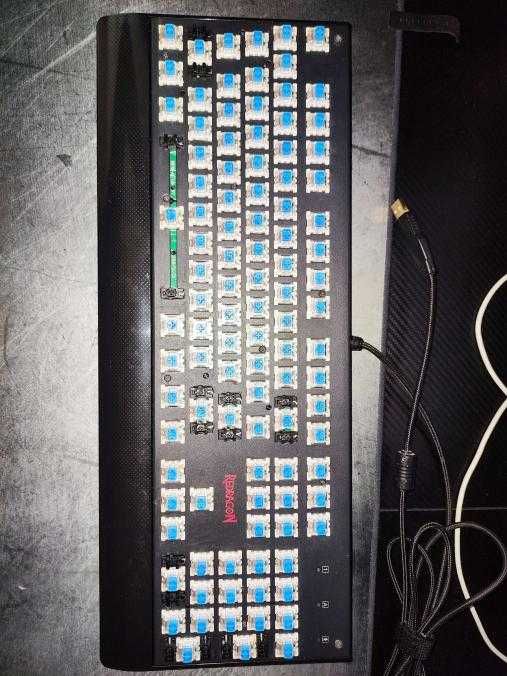 Геймърска механична клавиатура Redragon Kala K557 RGB