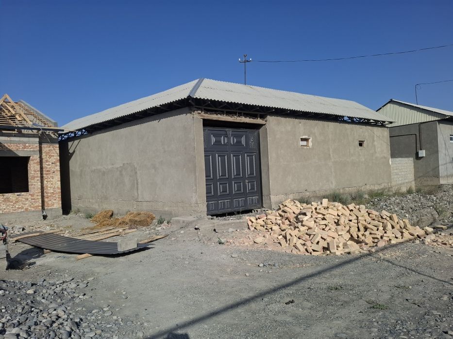 Yer sotiladi 4 sotix