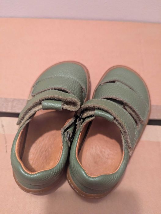 Sandale piele Froddo marimea 23