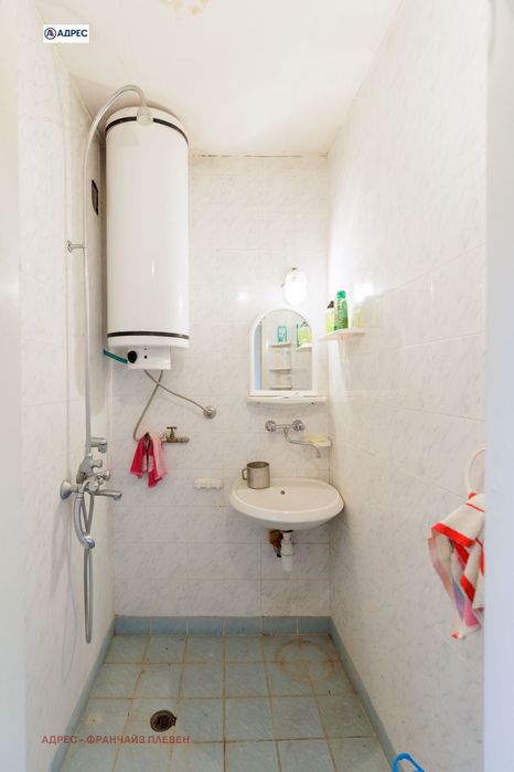 Продава се Етаж от къща в Плевен, 9-ти квартал - 97 кв.м за 1020 €/кв.м - Снимка #7