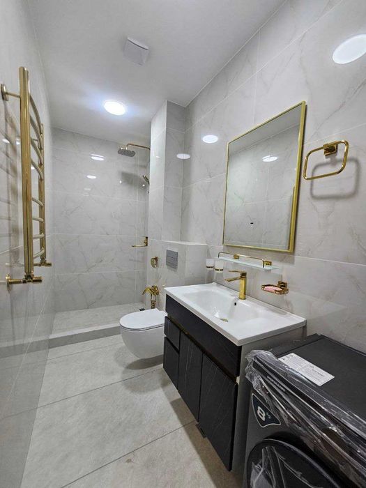 M1367 ПРОДАЕТСЯ 2/9/10 Новостройка ЖК Royal House Ор.р: Фрегат Кафе