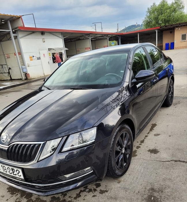 Vând Skoda Octavia
