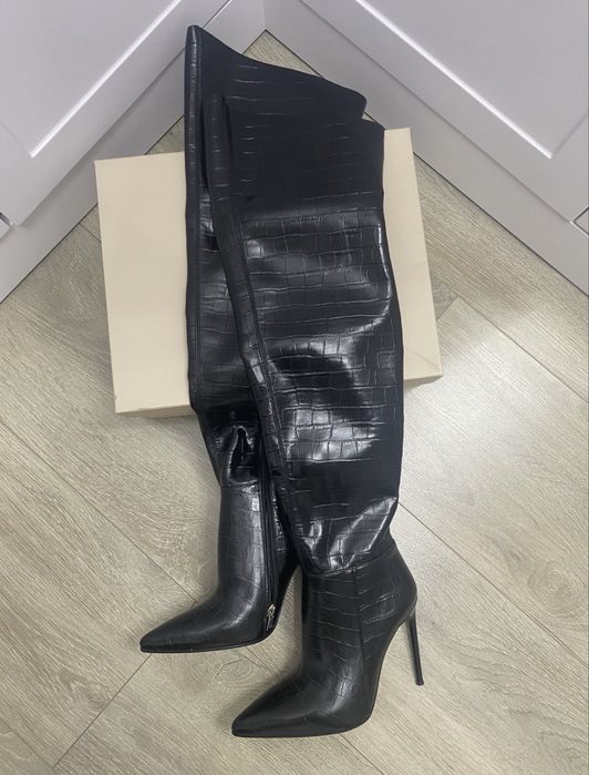 Ботфорты  37 размер шикарные