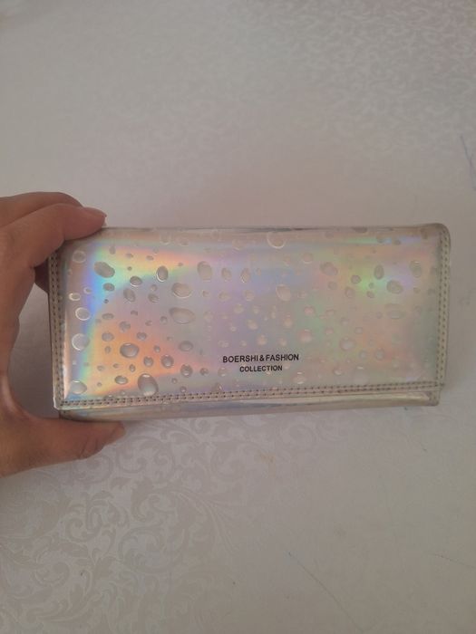 Продам женский кошелёк