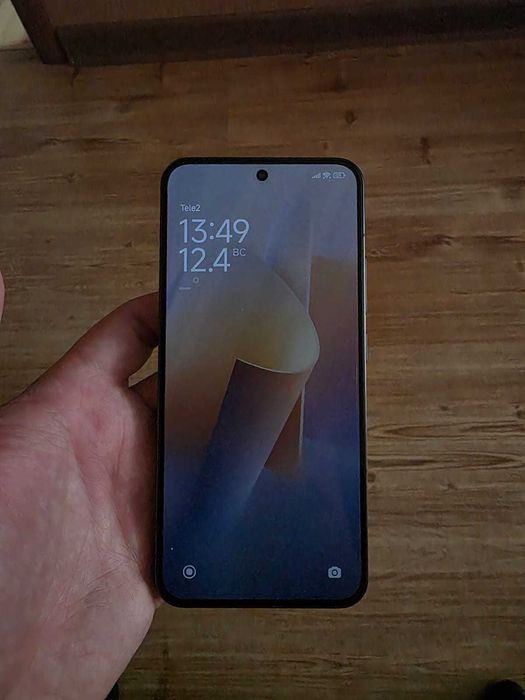 Продам телефон Xiaomi 13