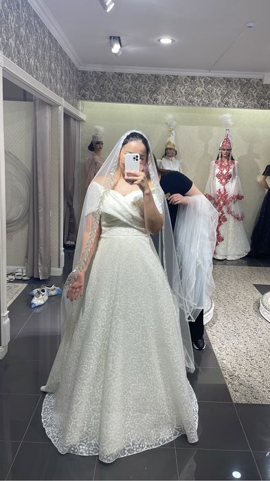 Продаю платье свадебное