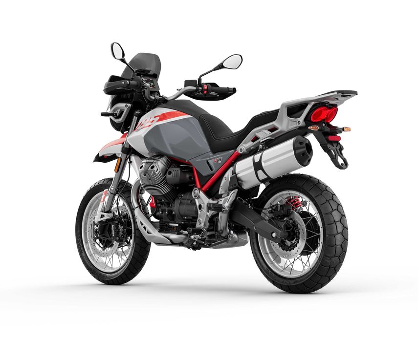 Moto Guzzi V85 TT E5+ 2026