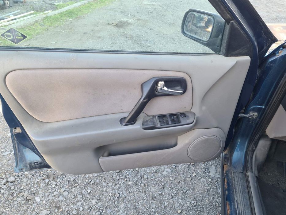 Nissan Primera p11 1.8i Facelift Нисан Примера 1.8и на части!!