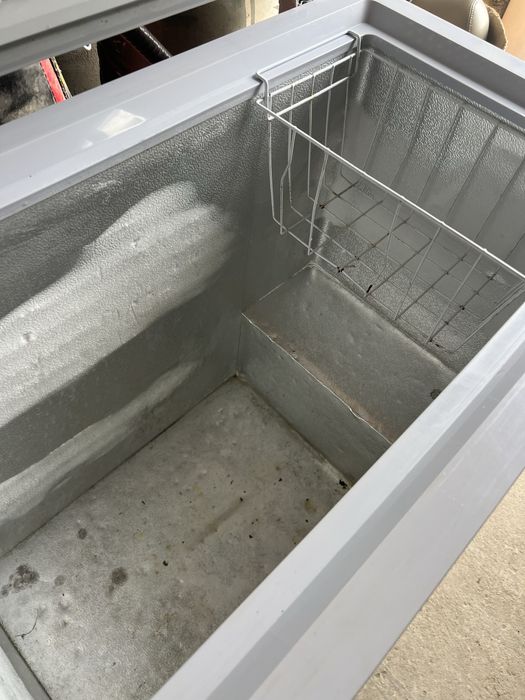 Морозильник в хорошем состоянии БУ