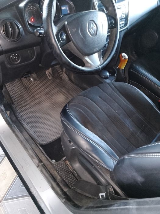 Рено Сандеро Степвэи 2. 2015 г.