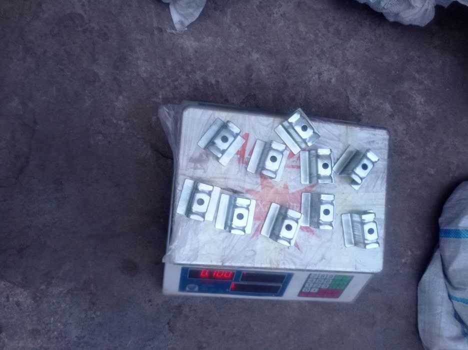 средняя крепления, Planka  планка для крепления солнечных панелей