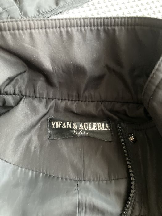 Дамски шлифер с качулка