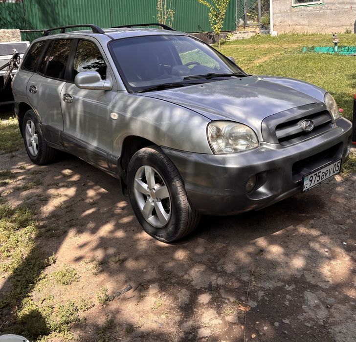 Продам машину Hyundai Santa Fe