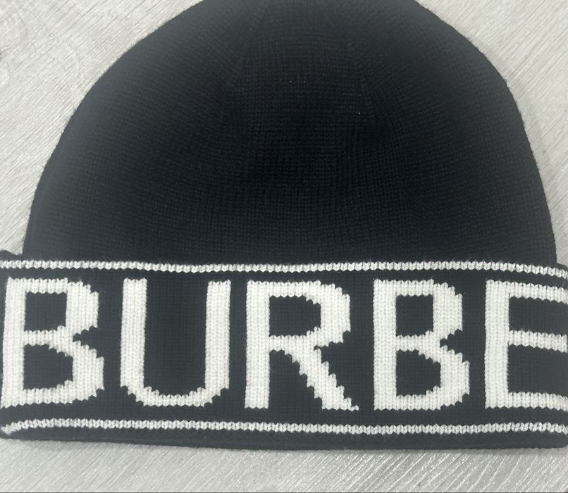 Продам шапку бербарри