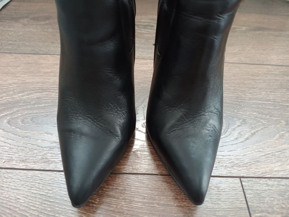 Дамски елегантни ботуши