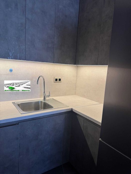 Продава се Двустаен апартамент в Пловдив, Остромила - 67 кв.м за 2206 €/кв.м - Снимка #4