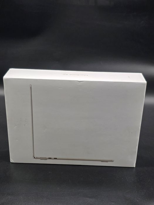 MacBook Air 13.6/ M2/ 16GB/ 256 SSD/ NOU, NEFOLOSIT