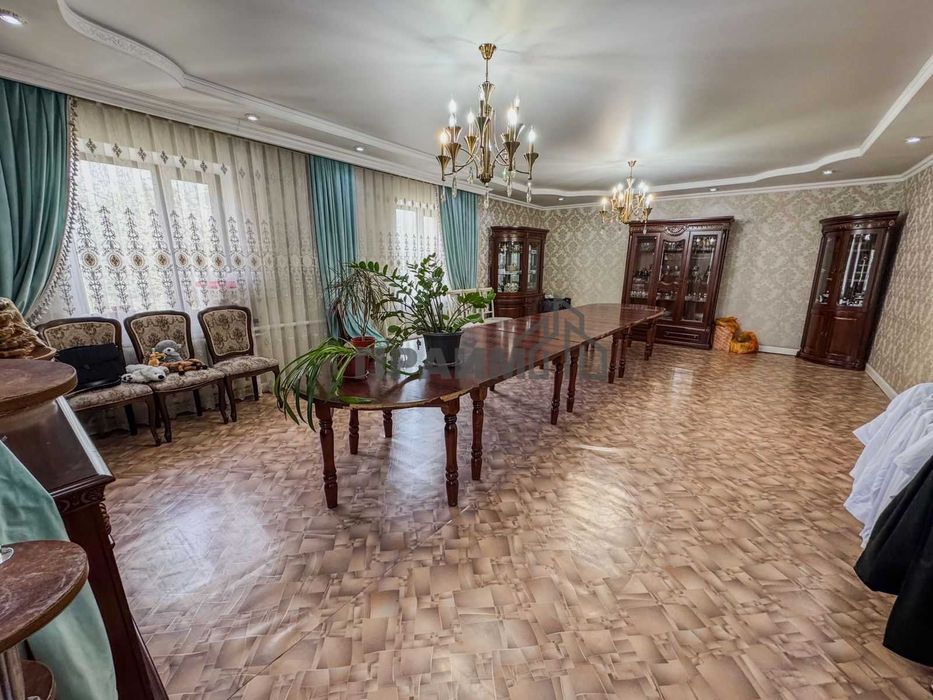 ПРОДАМ 6 ком. дом Центр (Наримат ПРАЙМ)