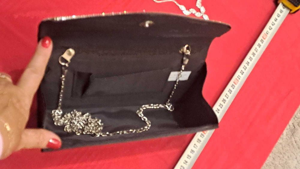 Set elegant pentru ocazii speciale